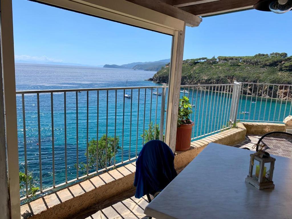 Ferienwohnung Rosa Dei Venti Capoliveri  Exterior foto