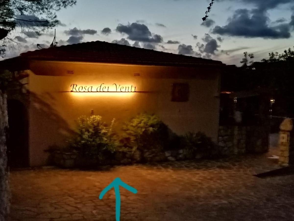 Ferienwohnung Rosa Dei Venti Capoliveri  Exterior foto