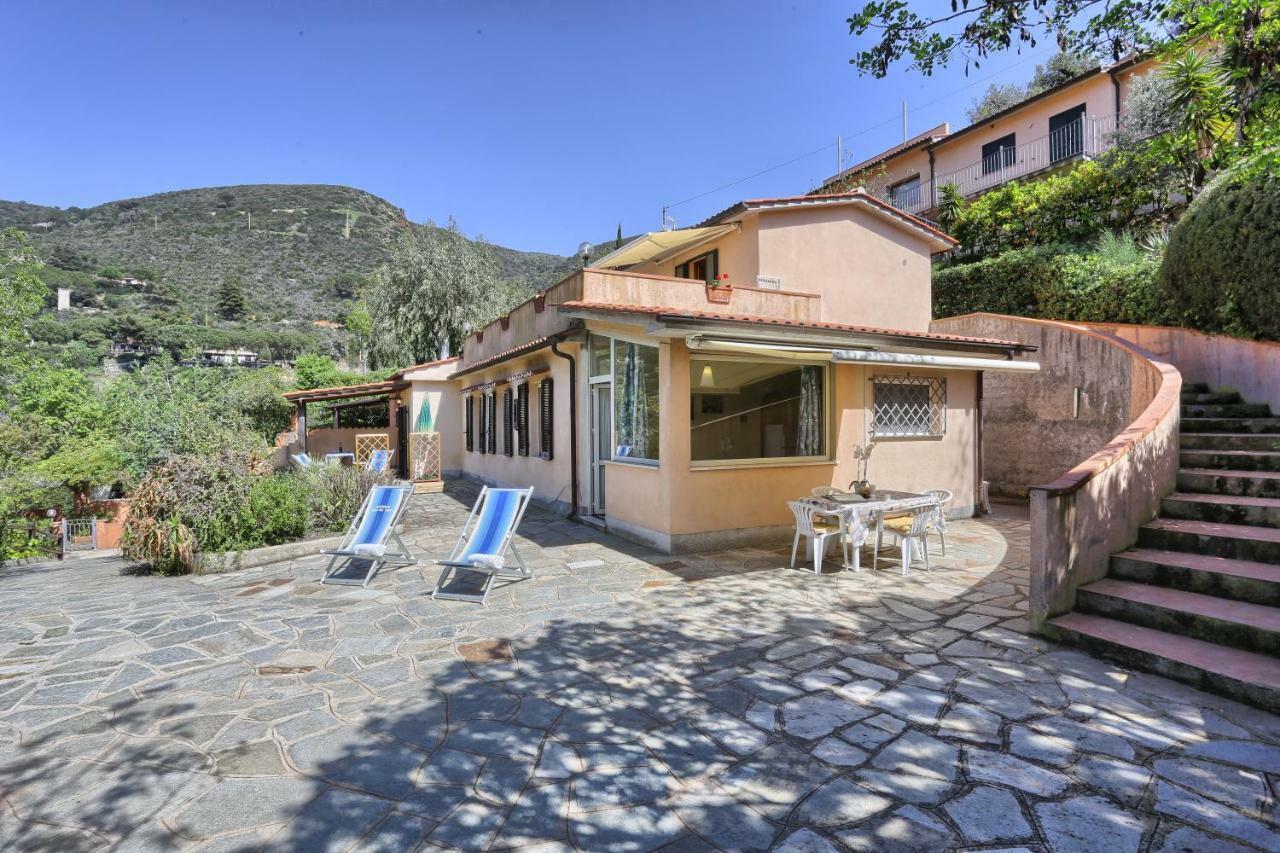 Ferienwohnung Rosa Dei Venti Capoliveri  Exterior foto