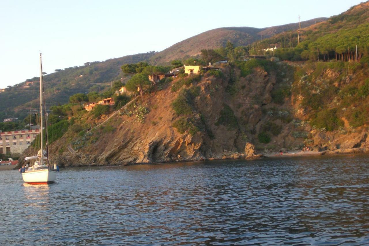 Ferienwohnung Rosa Dei Venti Capoliveri  Exterior foto