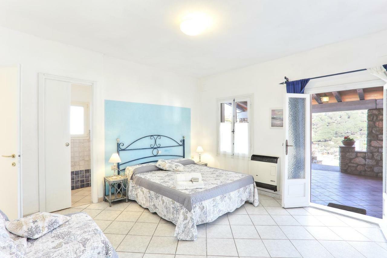 Ferienwohnung Rosa Dei Venti Capoliveri  Exterior foto