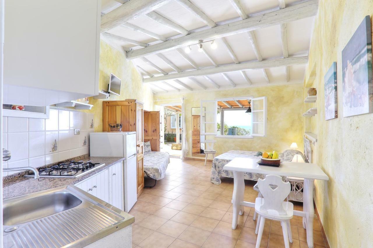 Ferienwohnung Rosa Dei Venti Capoliveri  Exterior foto